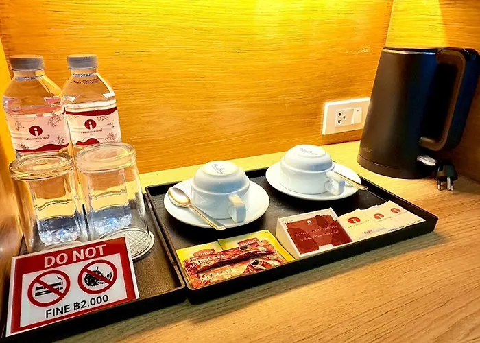 I Silom 4* Бангкок