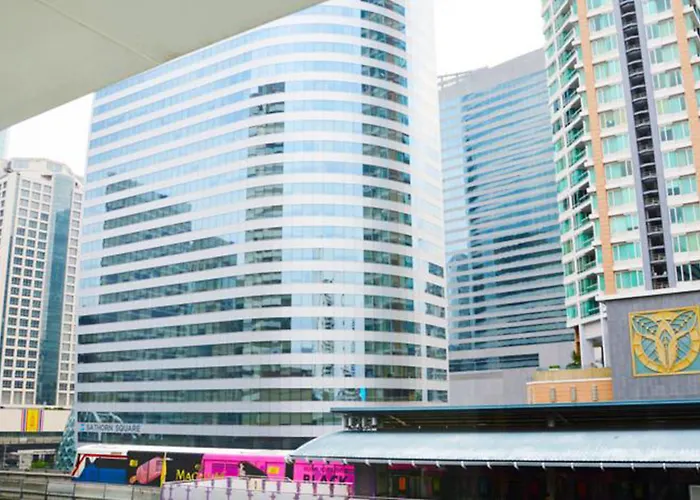 I Silom Отель 4*