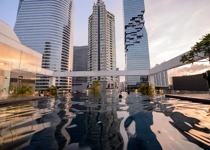 Отель I Silom 4*
