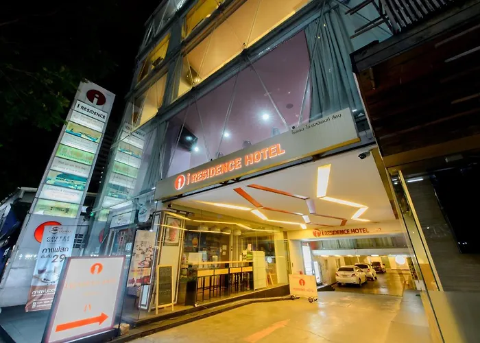 I Silom Отель 4*